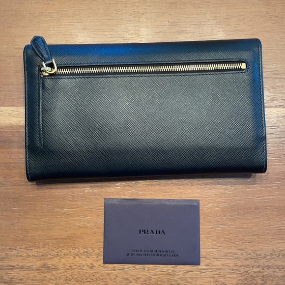 Prada Large Saffiano Black Leather Wallet - Picture 2 of 8